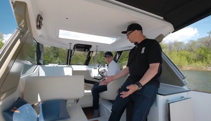 Игорь Бурцев о лодке 650HT